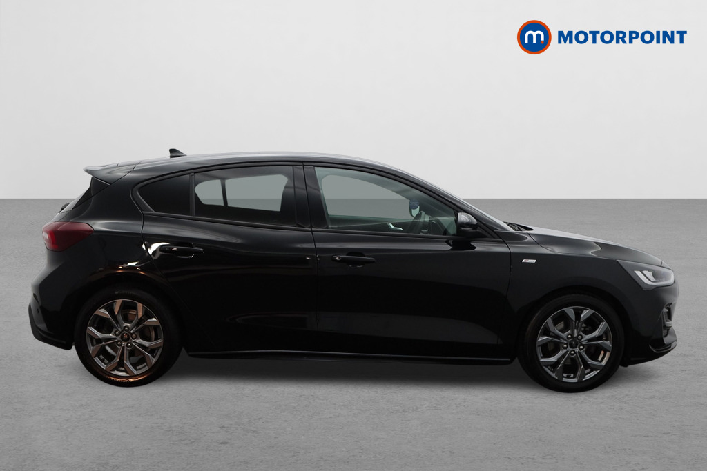 Ford Focus St-Line Manual Petrol Hatchback - Stock Number (1573359) - Drivers side