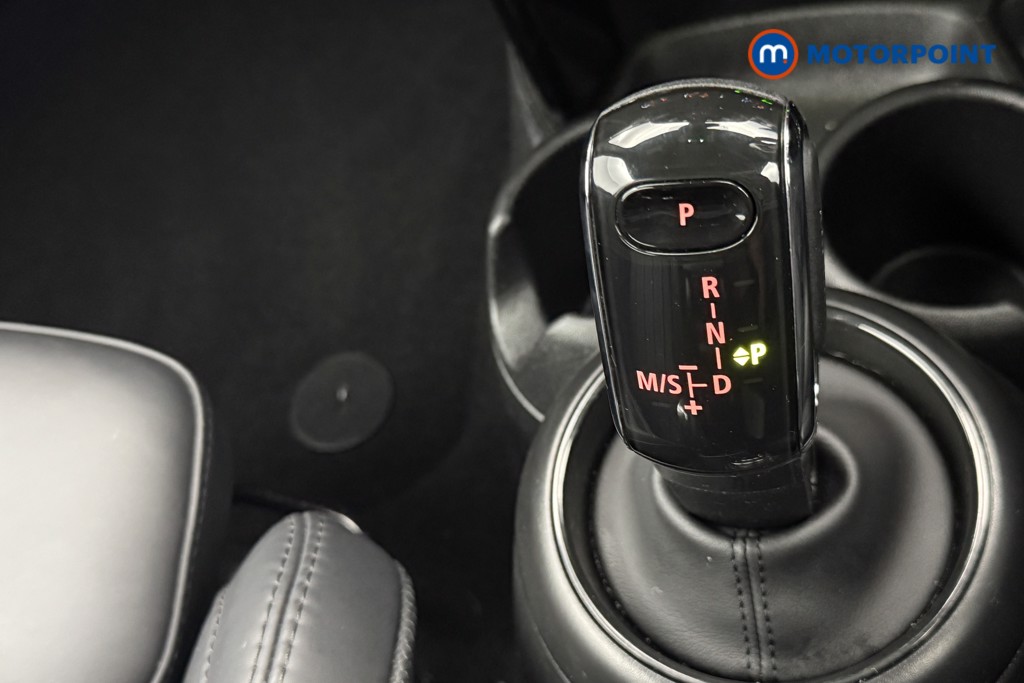 Mini Hatchback Cooper S Exclusive Automatic Petrol Hatchback - Stock Number (1573427) - 10th supplementary image