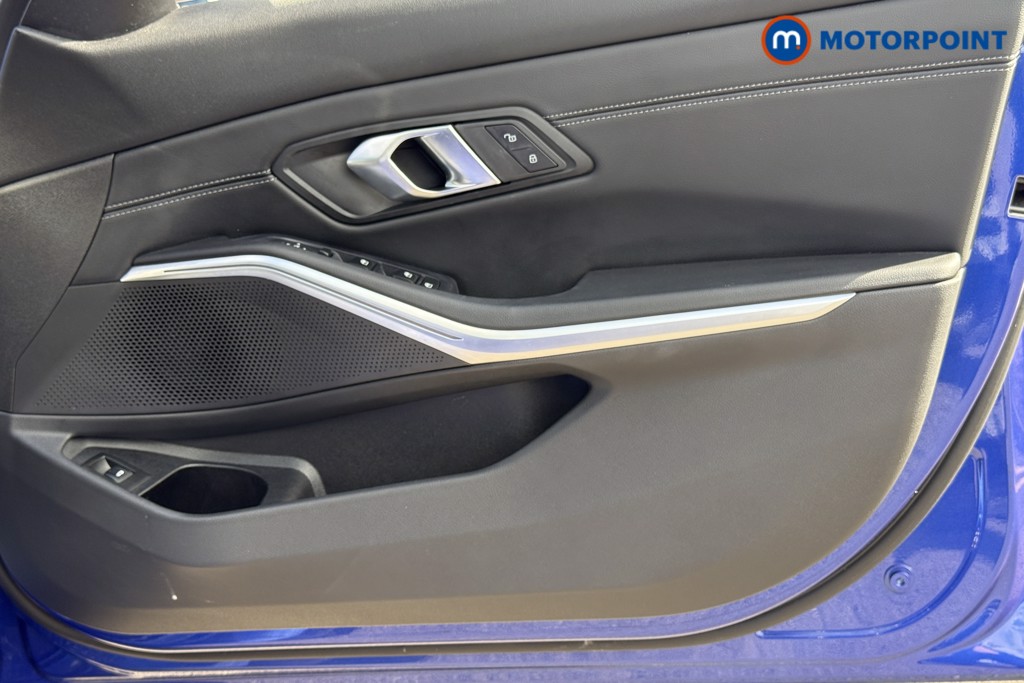 BMW 3 Series M Sport Automatic Petrol Saloon - Stock Number (1573438) - 11th supplementary image