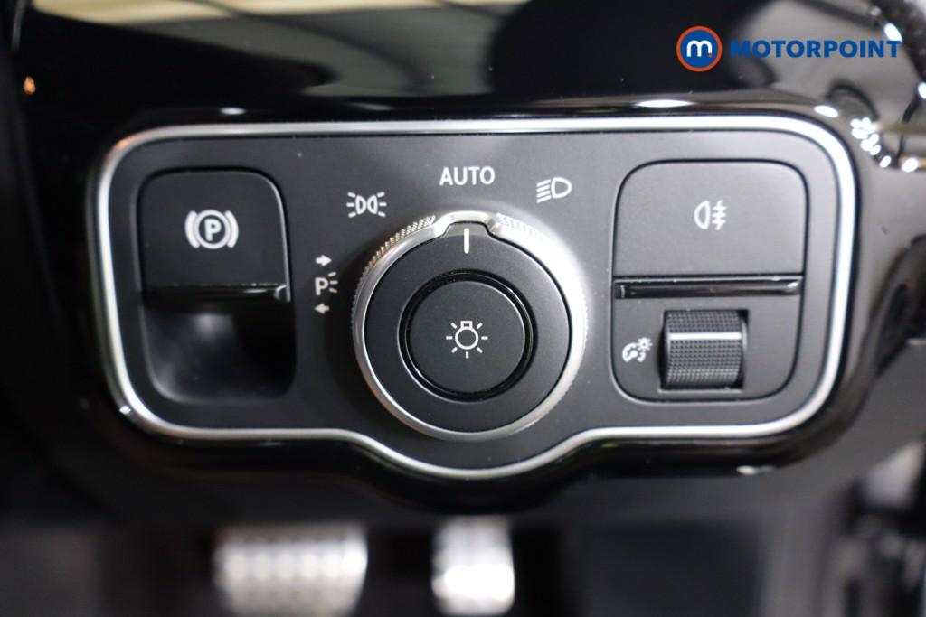 Mercedes-Benz CLA Amg Line Automatic Petrol Plug-In Hybrid Coupe - Stock Number (1573587) - 19th supplementary image