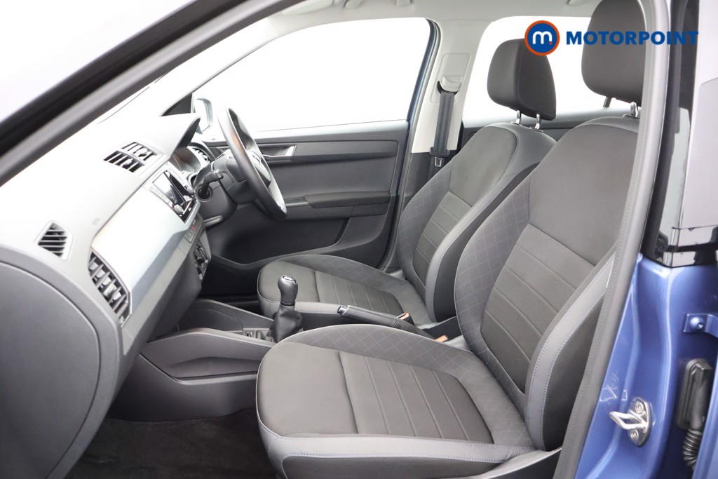 Skoda Fabia Colour Edition Manual Petrol Hatchback - Stock Number (1573890) - 14th supplementary image