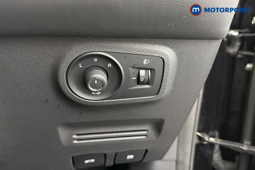 Mg Motor Uk ZS Exclusive Manual Petrol SUV - Stock Number (1573976) - 14th supplementary image