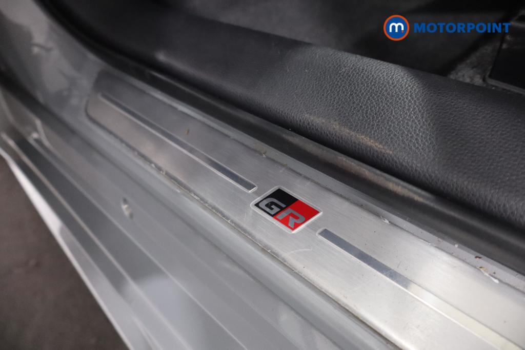 Toyota Corolla Gr Sport Automatic Petrol-Electric Hybrid Hatchback - Stock Number (1573994) - 24th supplementary image