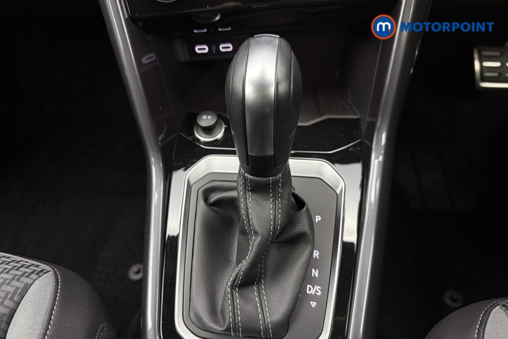 Volkswagen T-Roc R-Line Automatic Diesel SUV - Stock Number (1574028) - 7th supplementary image