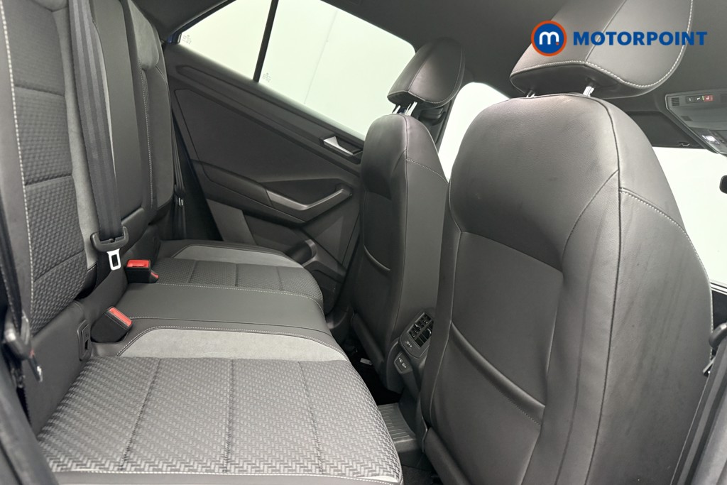 Volkswagen T-Roc R-Line Automatic Diesel SUV - Stock Number (1574028) - 9th supplementary image