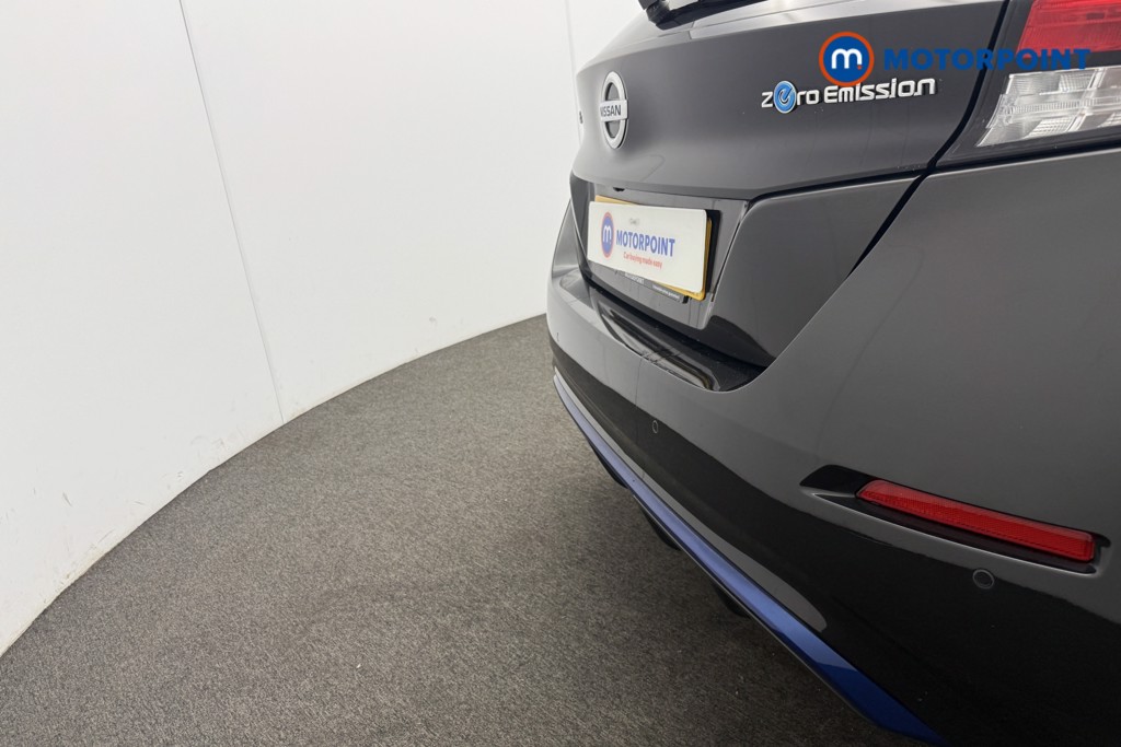 Nissan Leaf N-Connecta Automatic Electric Hatchback - Stock Number (1574030) - 26th supplementary image