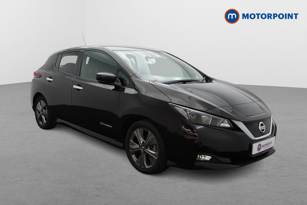 Nissan Leaf N-Connecta Automatic Electric Hatchback - Stock Number (1574030) - Drivers side front corner