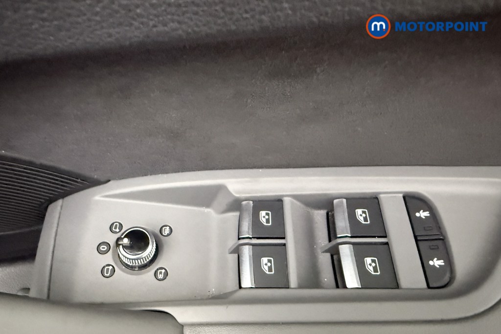 Audi Q5 Edition 1 Automatic Diesel SUV - Stock Number (1574043) - 21st supplementary image