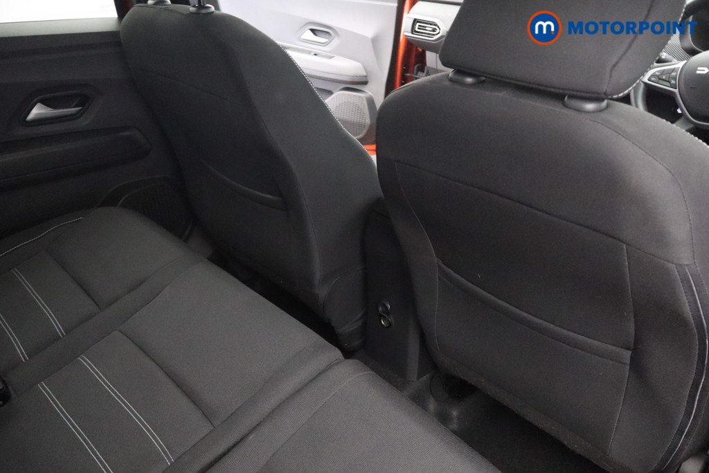 Dacia Jogger Expression Automatic Petrol-Electric Hybrid People Carrier - Stock Number (1574105) - 19th supplementary image