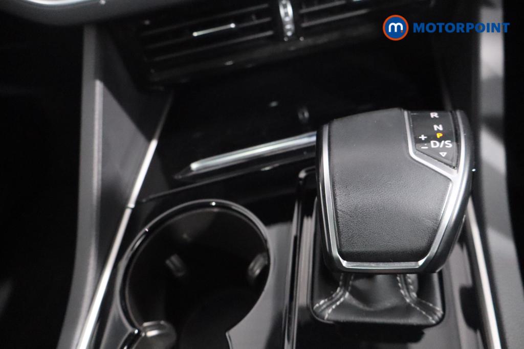 Volkswagen Touareg Black Edition Automatic Petrol SUV - Stock Number (1574369) - 3rd supplementary image