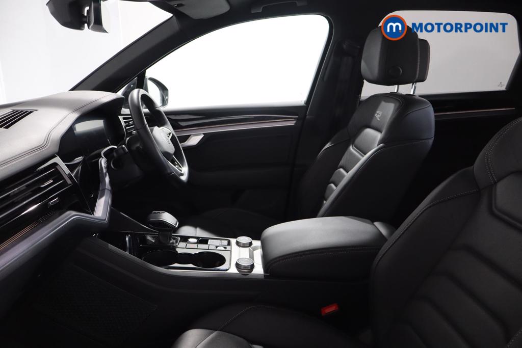 Volkswagen Touareg Black Edition Automatic Petrol SUV - Stock Number (1574369) - 17th supplementary image