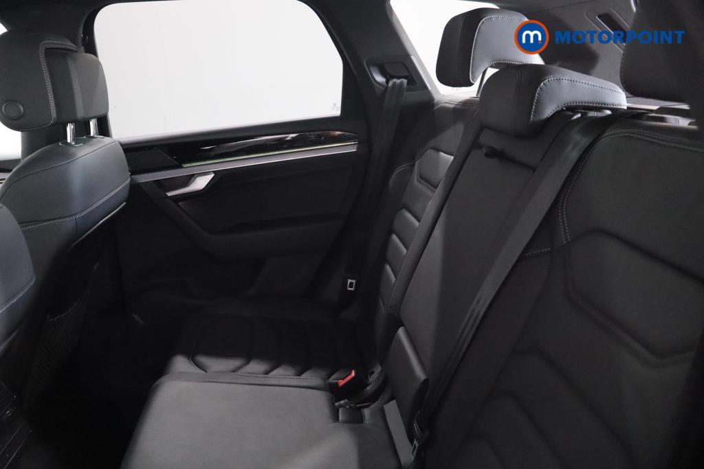 Volkswagen Touareg Black Edition Automatic Petrol SUV - Stock Number (1574369) - 18th supplementary image