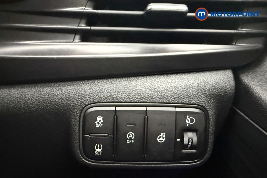 Hyundai I20 Premium Manual Petrol Hatchback - Stock Number (1574568) - 17th supplementary image