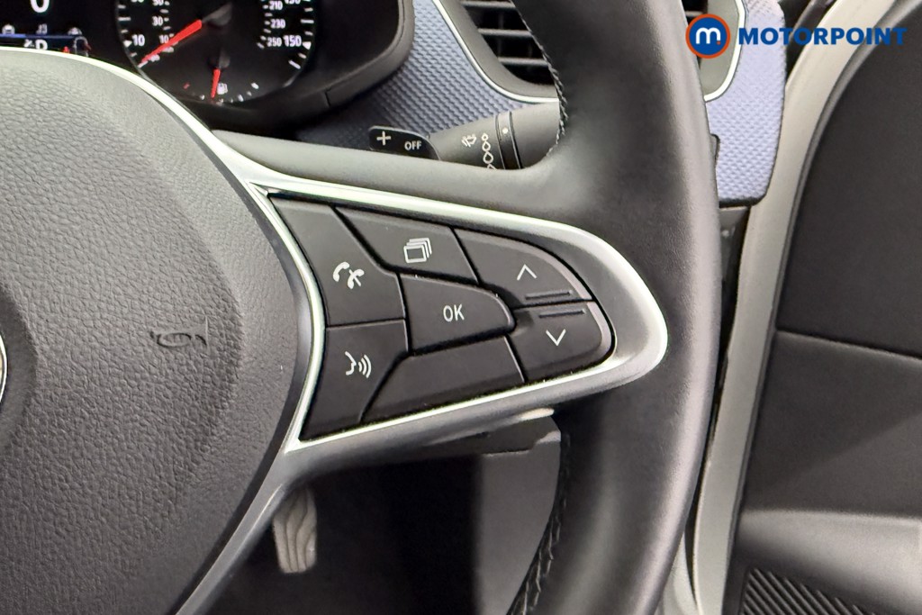 Renault Arkana Iconic Automatic Petrol SUV - Stock Number (1574656) - 12th supplementary image