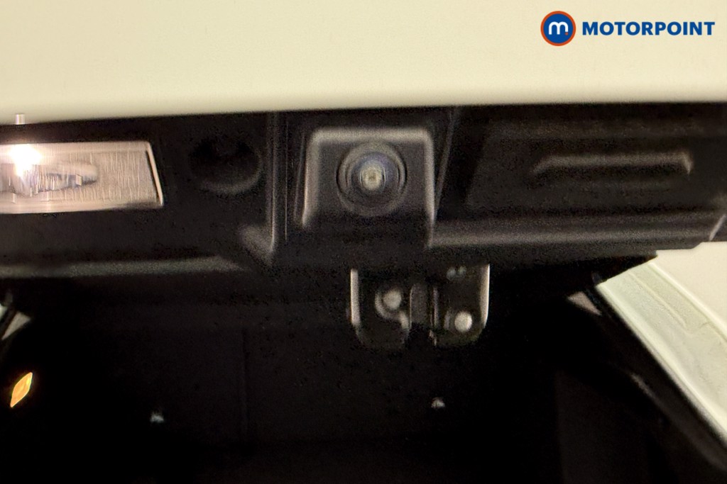 Renault Arkana Iconic Automatic Petrol SUV - Stock Number (1574656) - 18th supplementary image