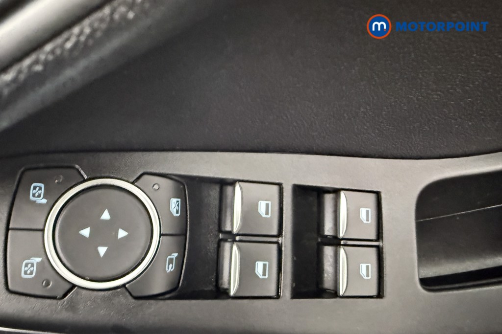 Ford Fiesta St-Line Edition Manual Petrol-Electric Hybrid Hatchback - Stock Number (1574694) - 19th supplementary image