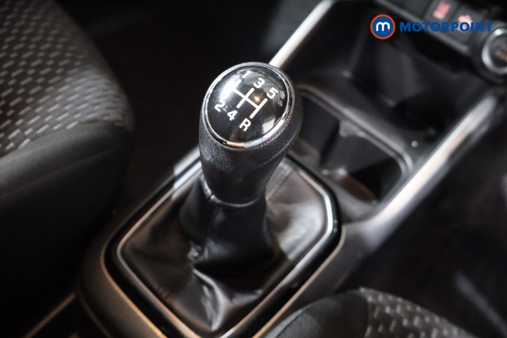 Suzuki Ignis Sz-T Manual Petrol-Electric Hybrid SUV - Stock Number (1574841) - 14th supplementary image