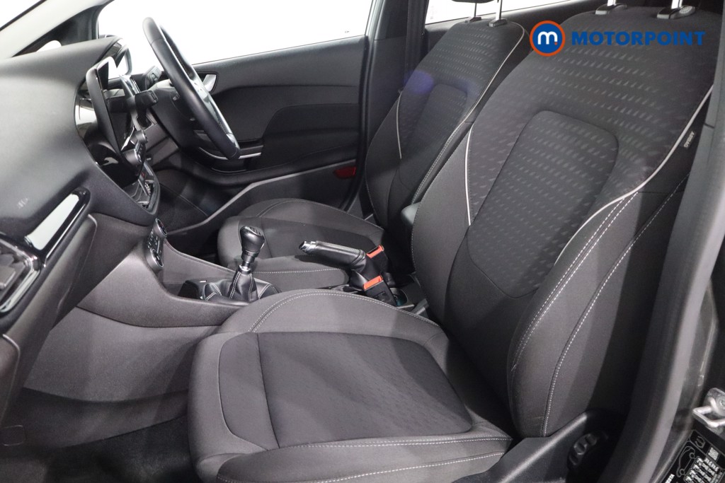 Ford Fiesta Titanium Manual Petrol Hatchback - Stock Number (1575110) - 4th supplementary image