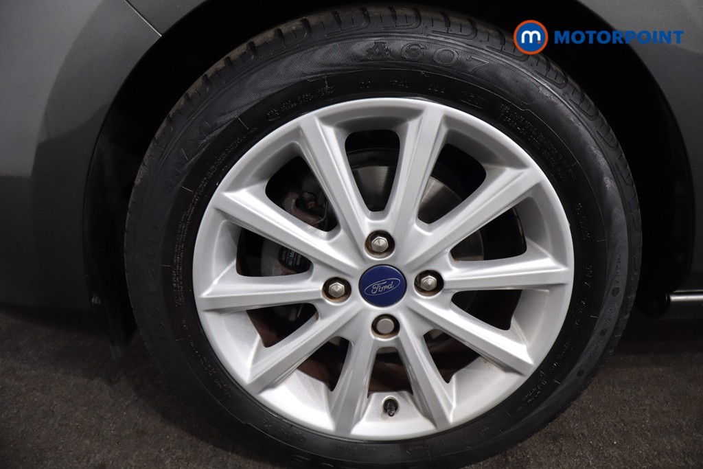 Ford Fiesta Titanium Manual Petrol Hatchback - Stock Number (1575110) - 11th supplementary image