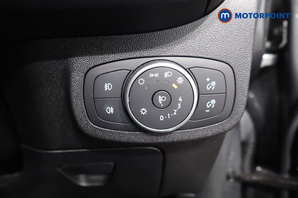 Ford Fiesta Titanium Manual Petrol Hatchback - Stock Number (1575110) - 20th supplementary image