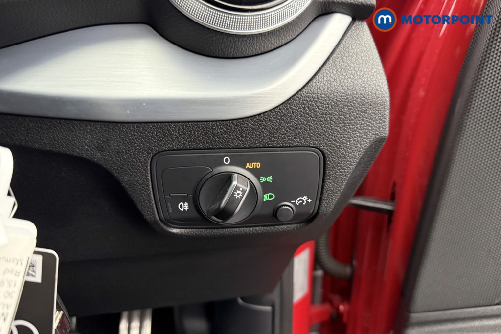 Audi Q2 S Line Manual Petrol SUV - Stock Number (1575307) - 17th supplementary image