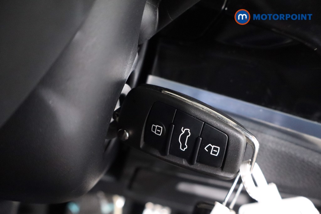 Audi Q3 S Line Automatic Petrol Plug-In Hybrid SUV - Stock Number (1575420) - 13th supplementary image