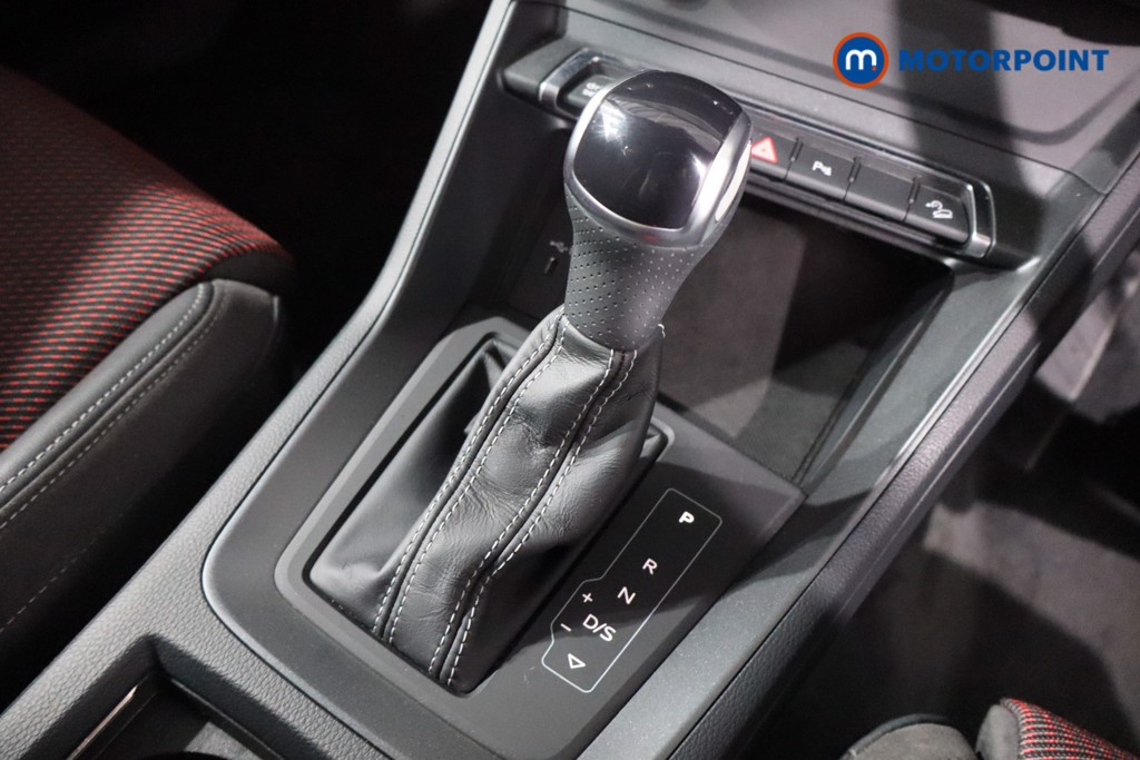 Audi Q3 S Line Automatic Petrol Plug-In Hybrid SUV - Stock Number (1575420) - 14th supplementary image