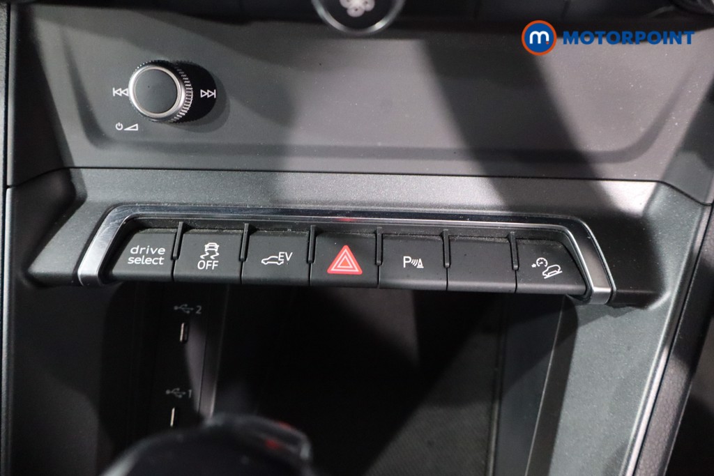 Audi Q3 S Line Automatic Petrol Plug-In Hybrid SUV - Stock Number (1575420) - 18th supplementary image