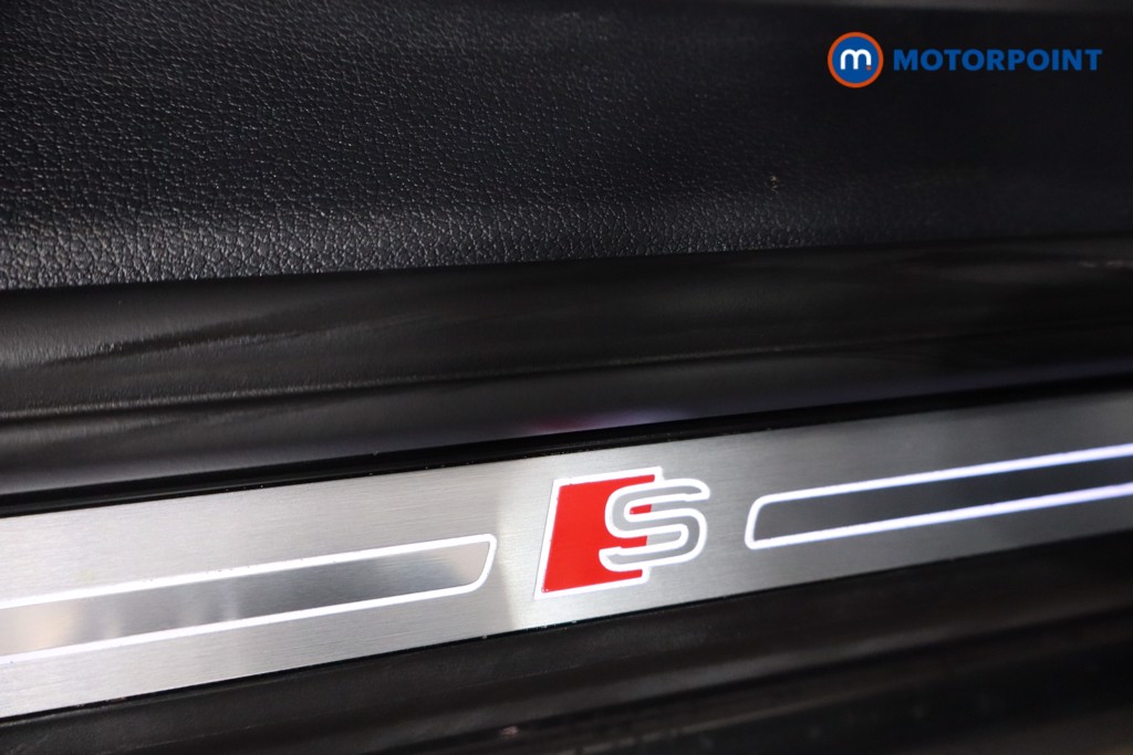 Audi Q3 S Line Automatic Petrol Plug-In Hybrid SUV - Stock Number (1575420) - 23rd supplementary image
