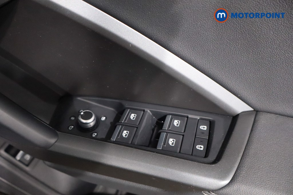Audi Q3 S Line Automatic Petrol Plug-In Hybrid SUV - Stock Number (1575420) - 24th supplementary image
