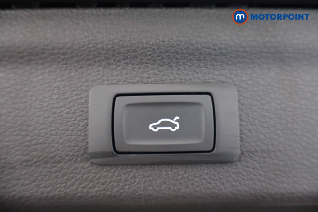 Audi Q3 S Line Automatic Petrol Plug-In Hybrid SUV - Stock Number (1575420) - 39th supplementary image