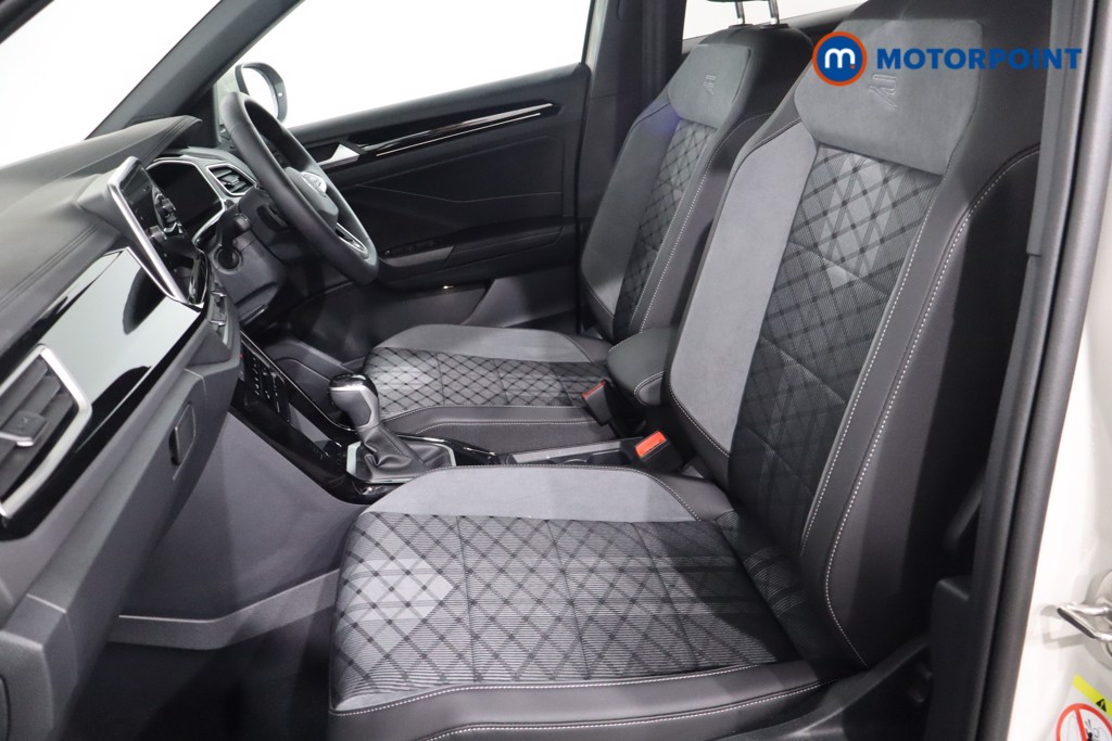 Volkswagen T-Roc R-Line Automatic Petrol SUV - Stock Number (1575459) - 4th supplementary image
