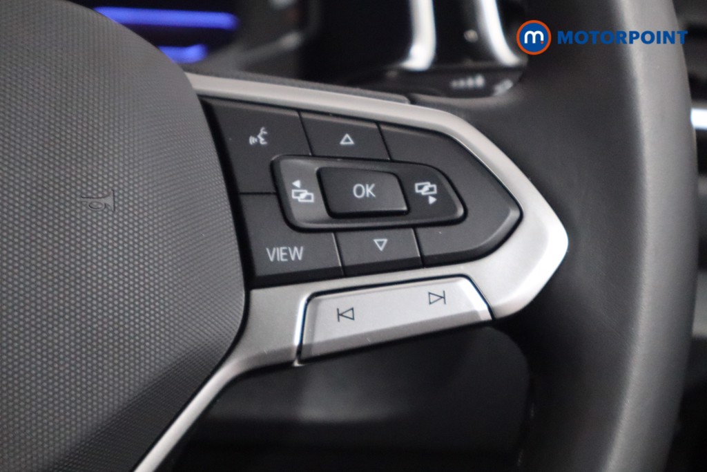 Volkswagen T-Roc R-Line Automatic Petrol SUV - Stock Number (1575459) - 8th supplementary image