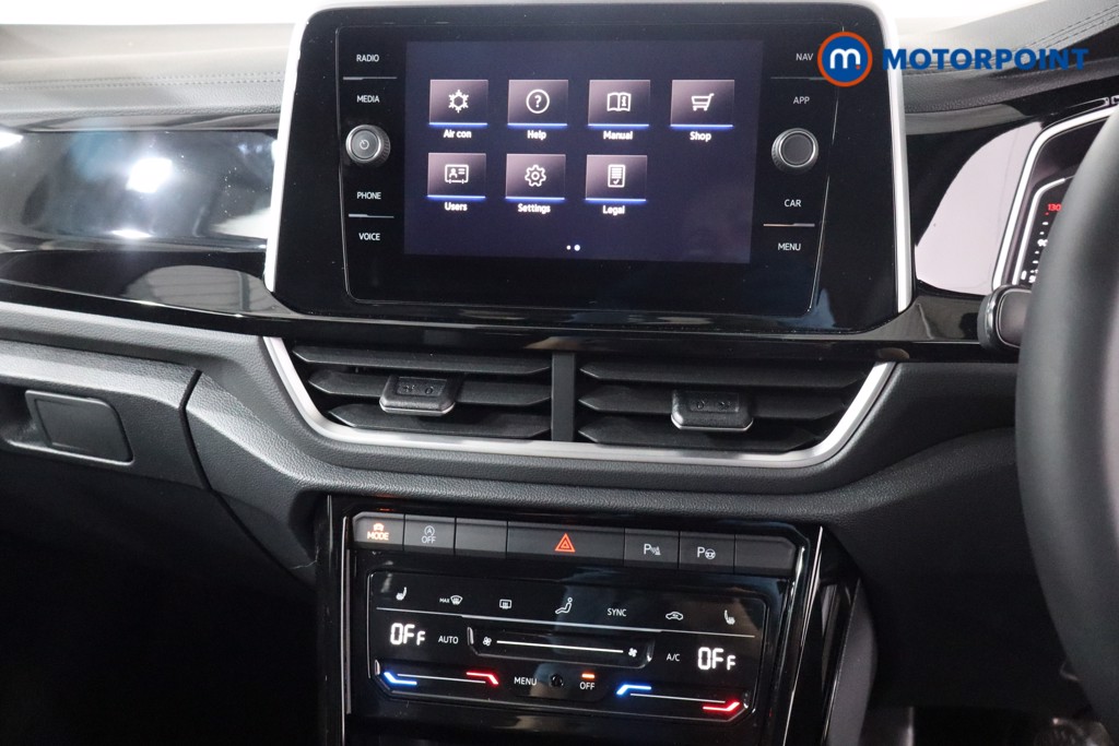 Volkswagen T-Roc R-Line Automatic Petrol SUV - Stock Number (1575459) - 16th supplementary image