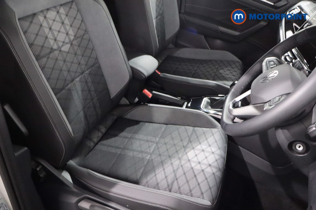 Volkswagen T-Roc R-Line Automatic Petrol SUV - Stock Number (1575459) - 26th supplementary image