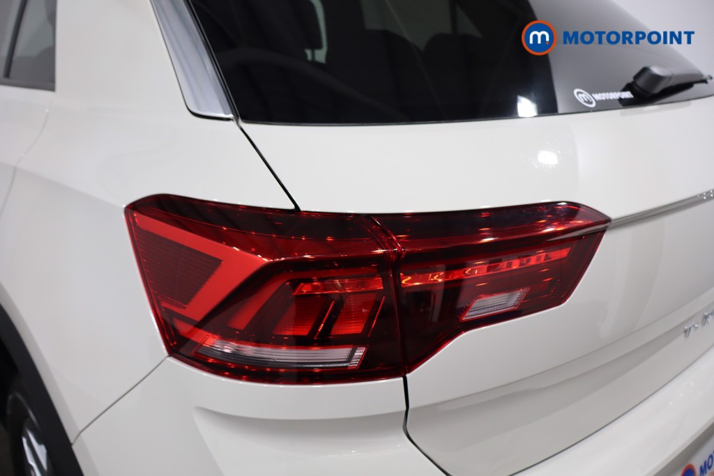 Volkswagen T-Roc R-Line Automatic Petrol SUV - Stock Number (1575459) - 35th supplementary image
