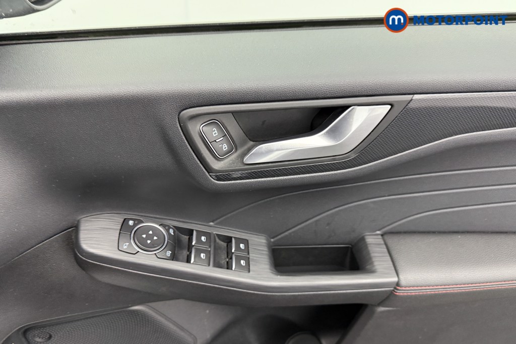 Ford Kuga St-Line Edition Manual Diesel SUV - Stock Number (1575547) - 16th supplementary image