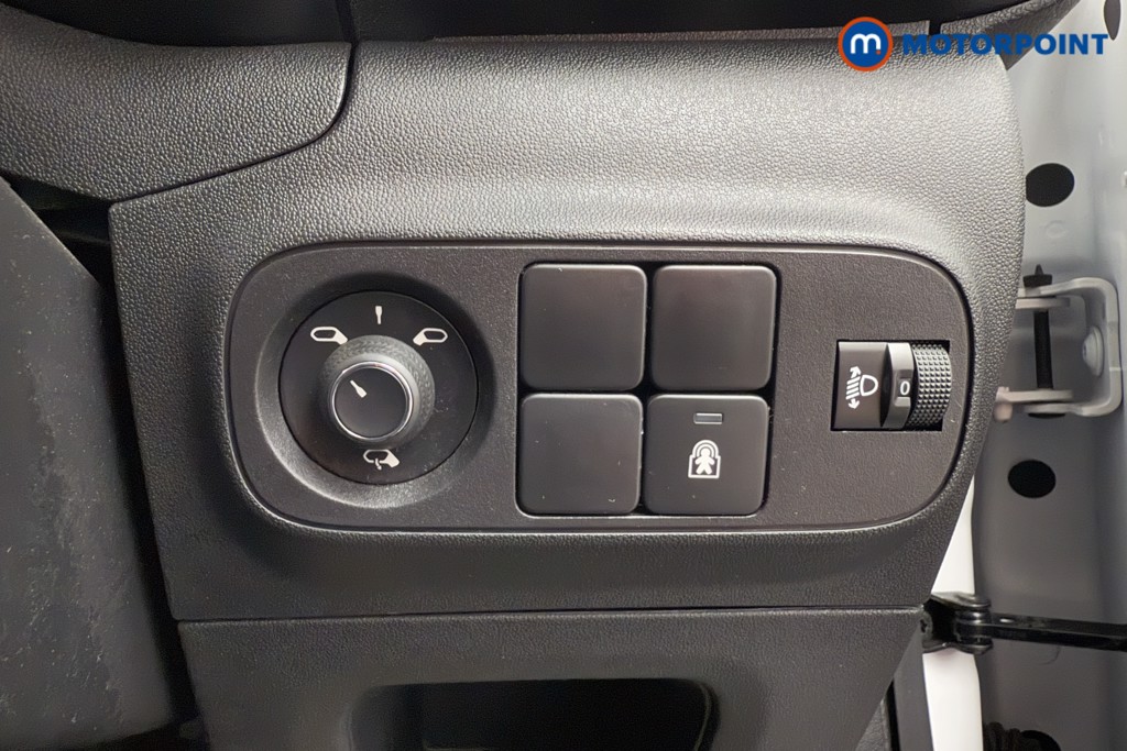 Citroen C3 Saint James Manual Petrol Hatchback - Stock Number (1554052) - 16th supplementary image