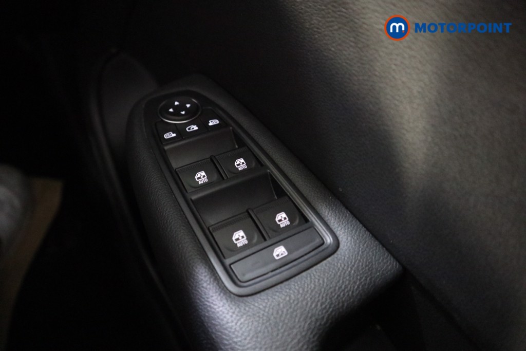 Renault Arkana Iconic Automatic Petrol-Electric Hybrid SUV - Stock Number (1557353) - 6th supplementary image
