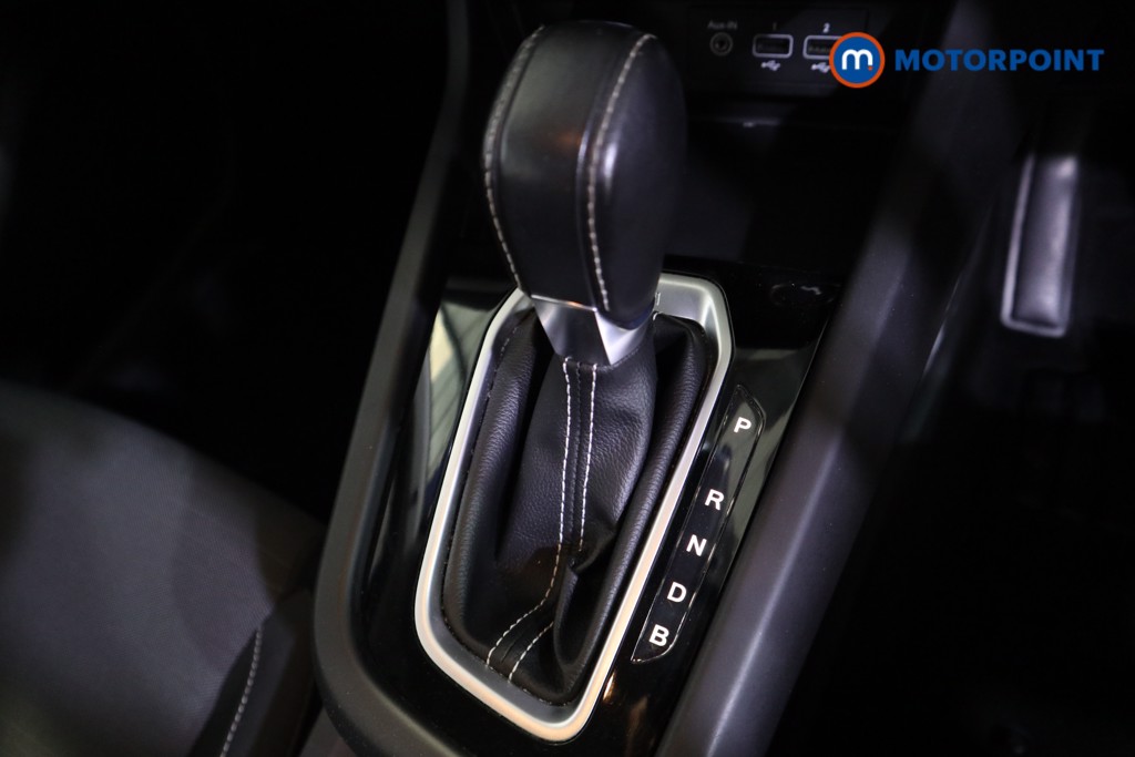 Renault Arkana Iconic Automatic Petrol-Electric Hybrid SUV - Stock Number (1557353) - 8th supplementary image