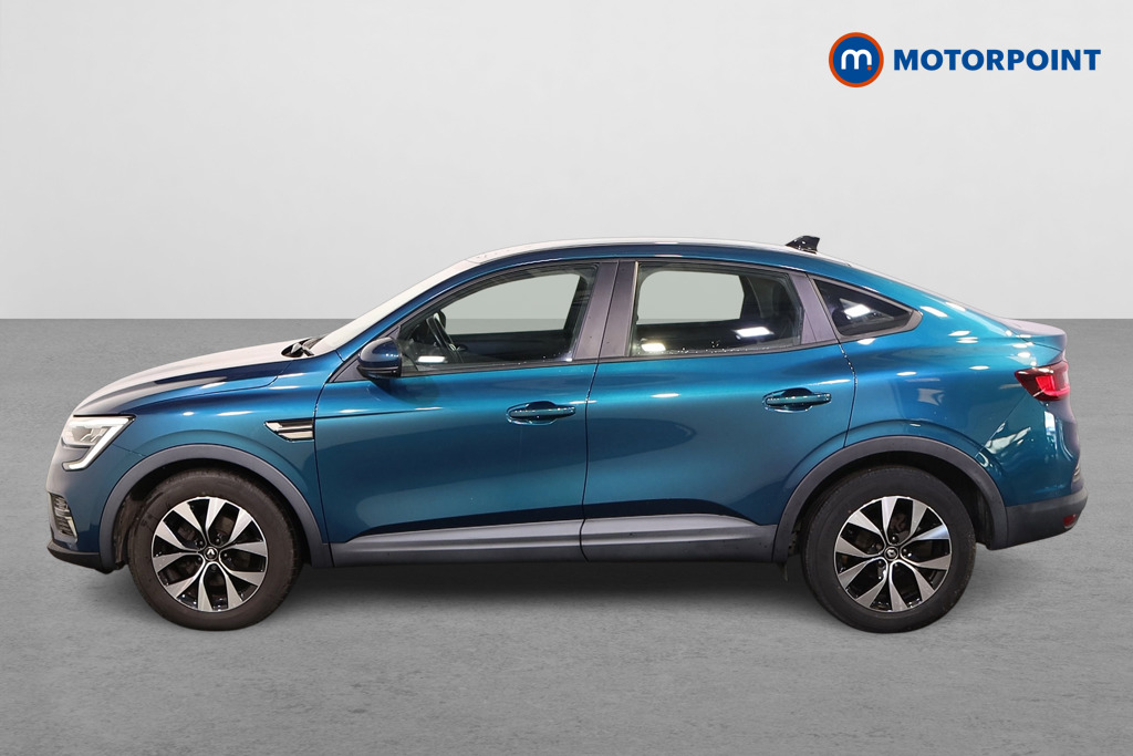 Renault Arkana Iconic Automatic Petrol-Electric Hybrid SUV - Stock Number (1557353) - Passenger side