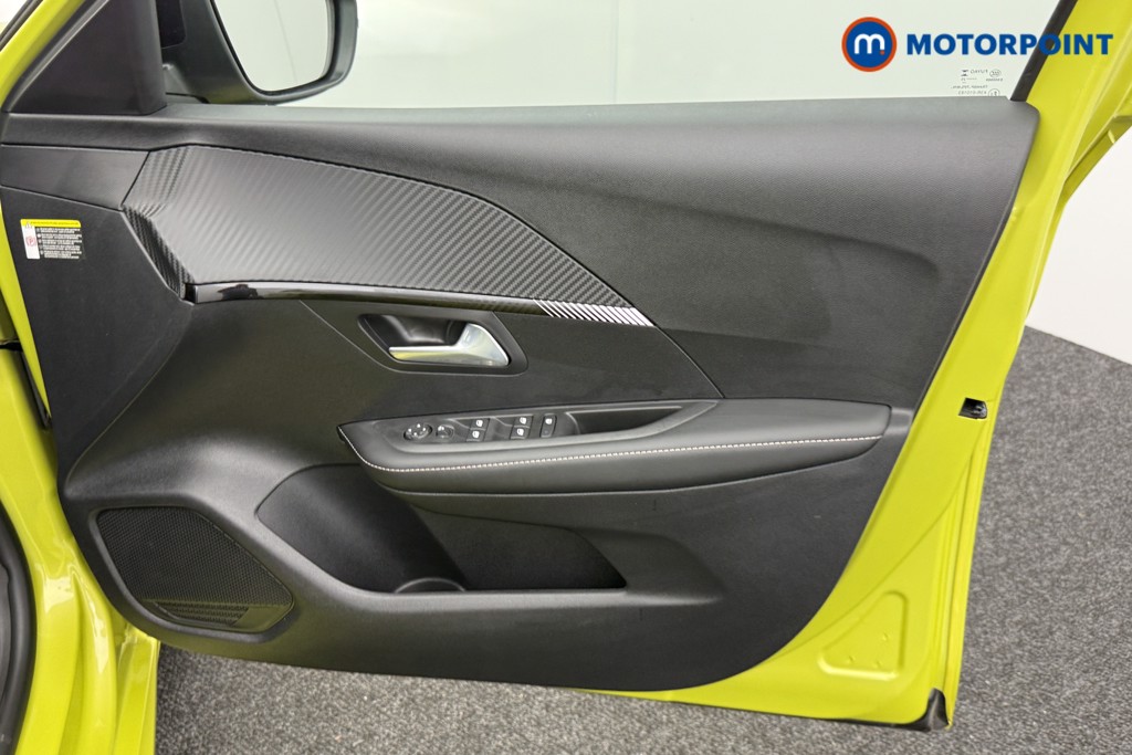 Peugeot 208 Allure Automatic Petrol-Electric Hybrid Hatchback - Stock Number (1559391) - 14th supplementary image