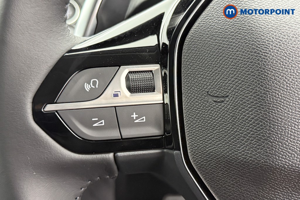 Peugeot 208 Allure Automatic Petrol-Electric Hybrid Hatchback - Stock Number (1559392) - 11th supplementary image