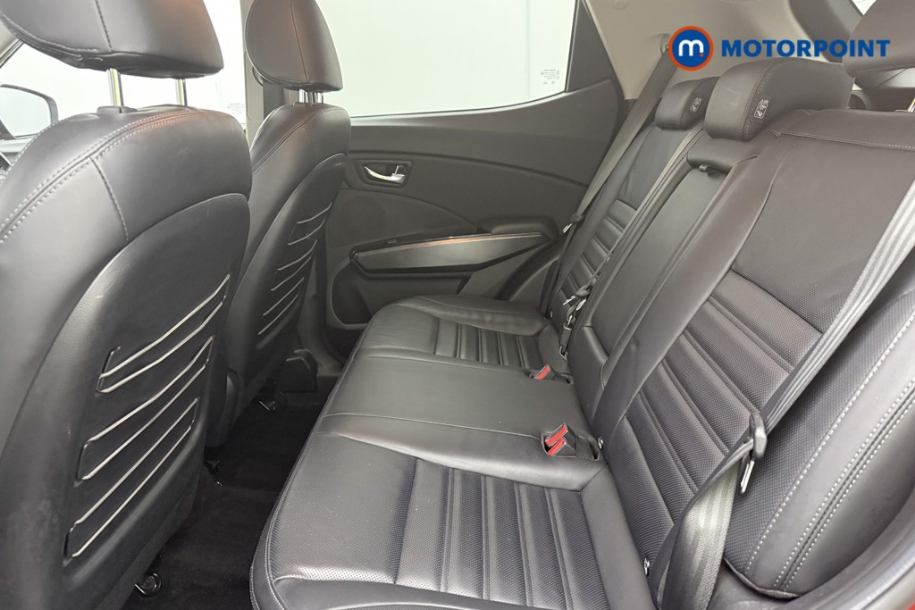 Ssangyong Tivoli Ultimate Automatic Petrol SUV - Stock Number (1561698) - 9th supplementary image