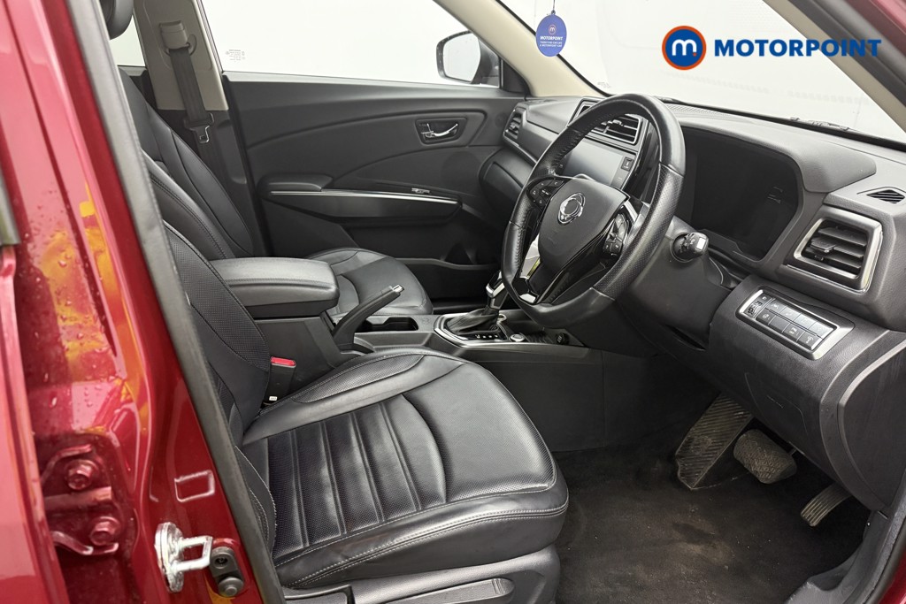 Ssangyong Tivoli Ultimate Automatic Petrol SUV - Stock Number (1561698) - 12th supplementary image