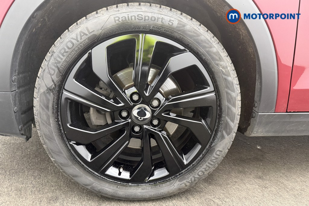 Ssangyong Tivoli Ultimate Automatic Petrol SUV - Stock Number (1561698) - 1st supplementary image
