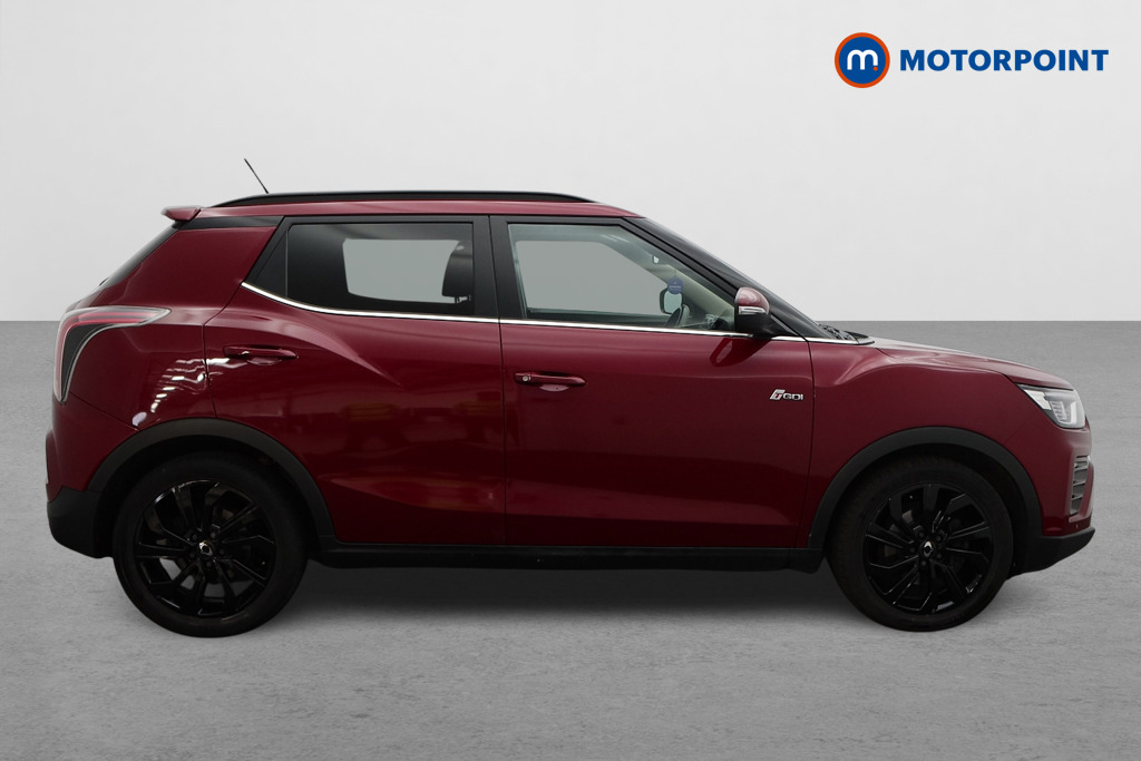 Ssangyong Tivoli Ultimate Automatic Petrol SUV - Stock Number (1561698) - Drivers side