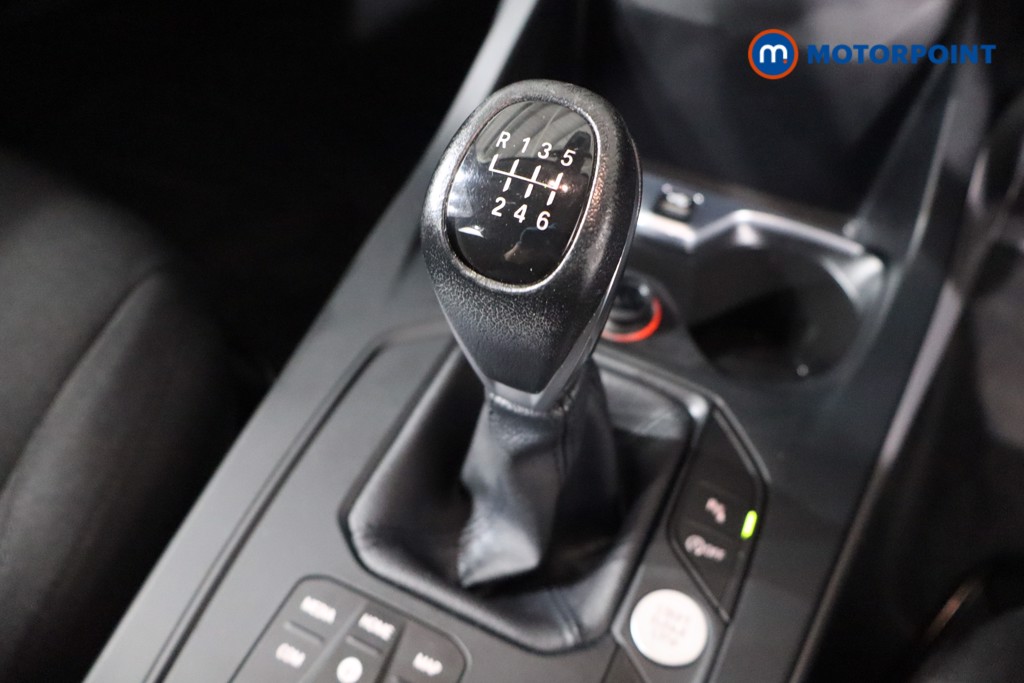 BMW 1 Series SE Manual Petrol Hatchback - Stock Number (1561702) - 14th supplementary image