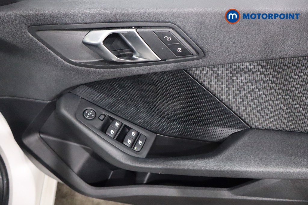 BMW 1 Series SE Manual Petrol Hatchback - Stock Number (1561702) - 23rd supplementary image