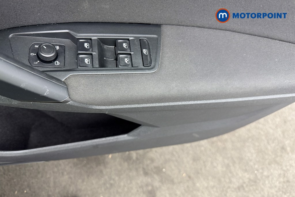 Volkswagen Tiguan Match Manual Diesel SUV - Stock Number (1565037) - 12th supplementary image
